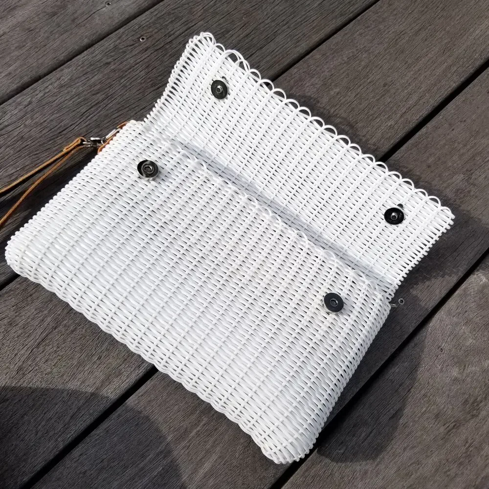 Salvi Earth Lia Clutch Purse White Plastic w/Handle 11.5 x 7 Recyled Sustainable
